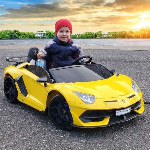 los-mejores-coches-eléctricos-para-niños-deportivos-amarillo